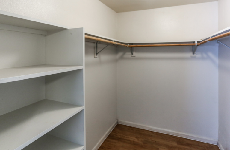 Amistad Apartments Vesta Corporation