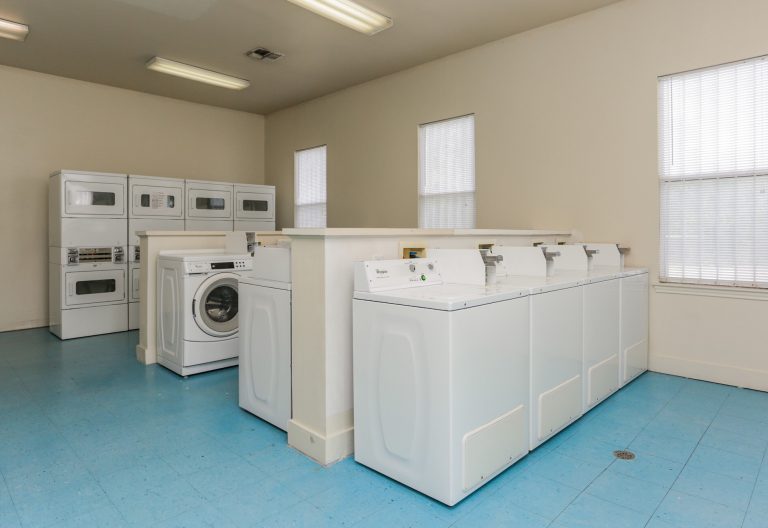 Amistad Apartments Vesta Corporation