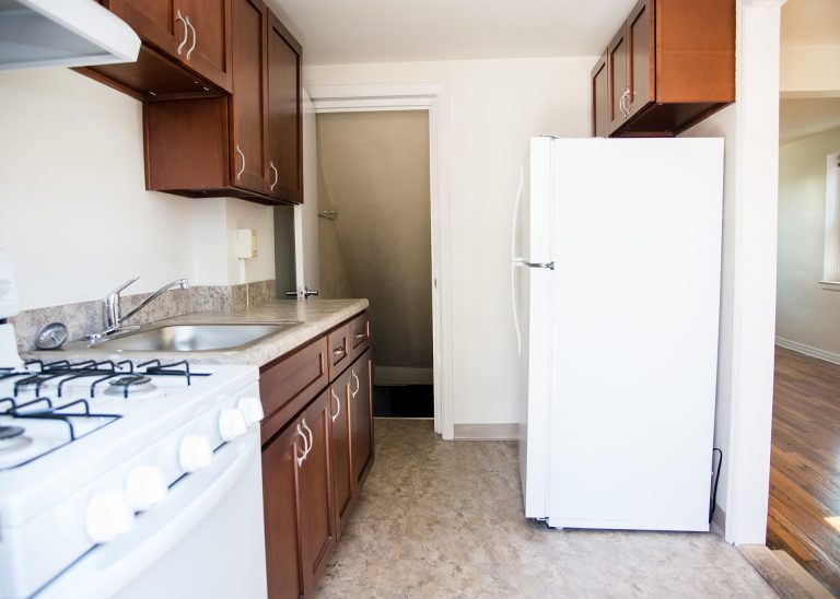 Beechwood Kitchen 2 Web 768x548