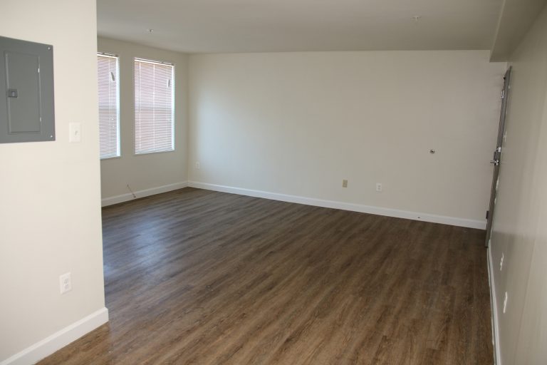 Maplewood Living Area 5 Web 768x512