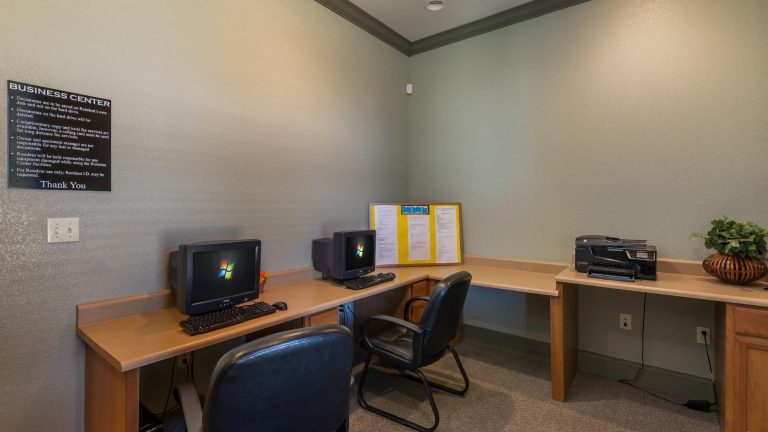 Business Center 1 1 768x432