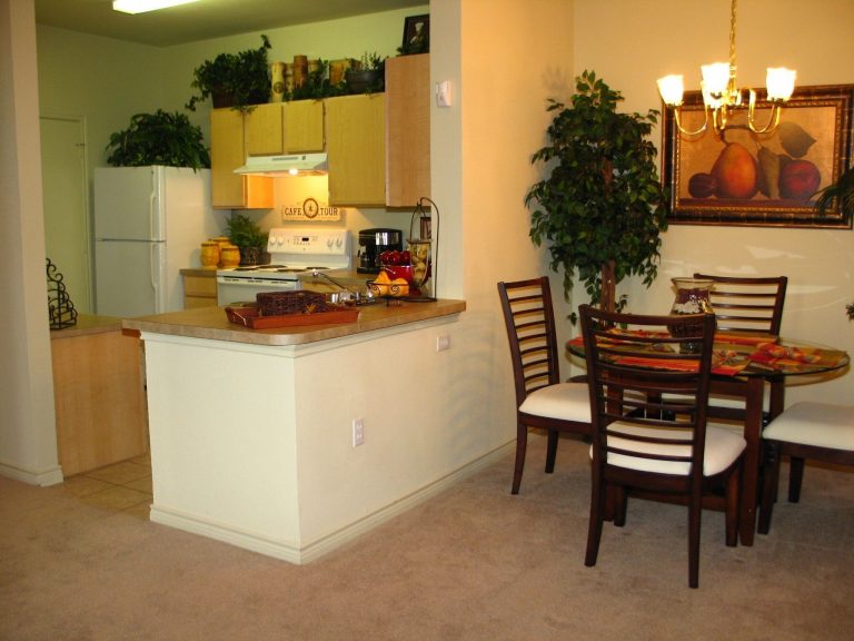 Dining Area 2 4 768x576