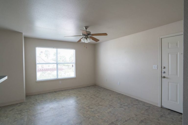 Living Area 2 2 768x512