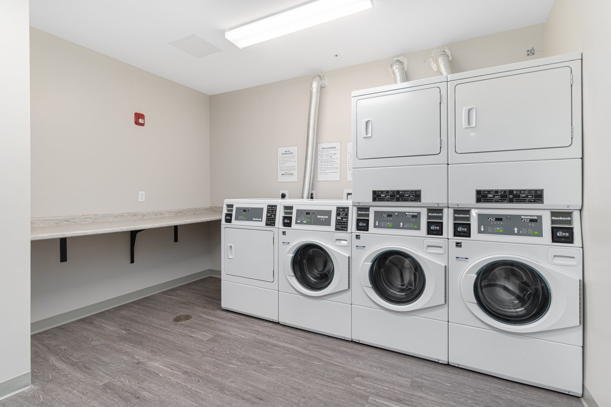 18 web or mls 1470 s county trl