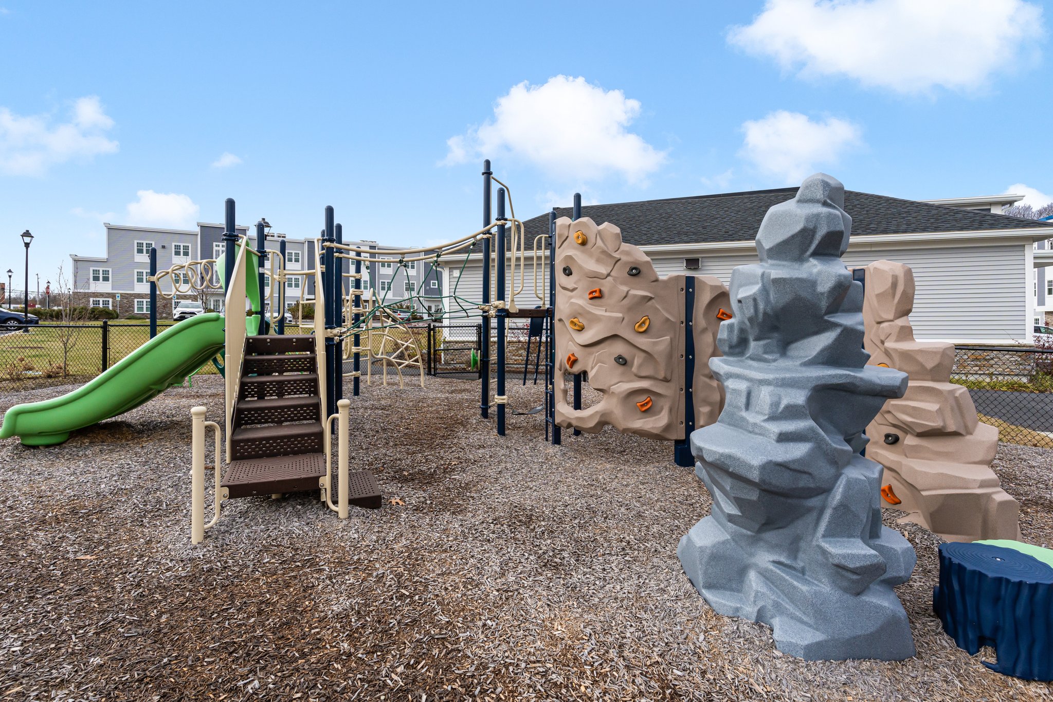 31 web or mls 1470 s county trl